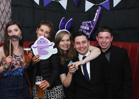 Les avantages marketing d’un photobooth de marque