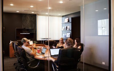 Le matériel technologique indispensable aux réunions de travail