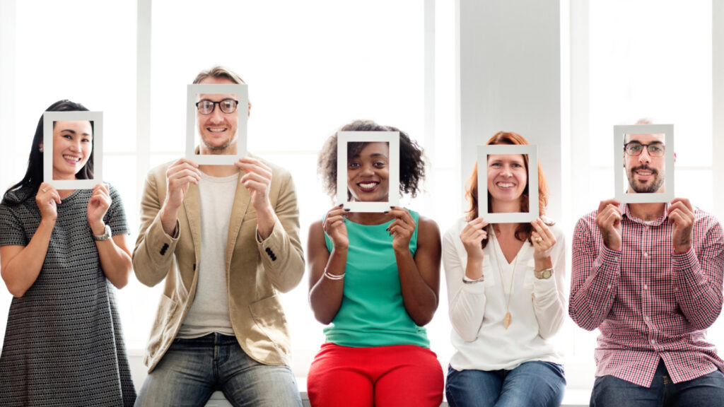 La location d'un photobooth professionnel pour mettre en valeur vos événements d'entreprise